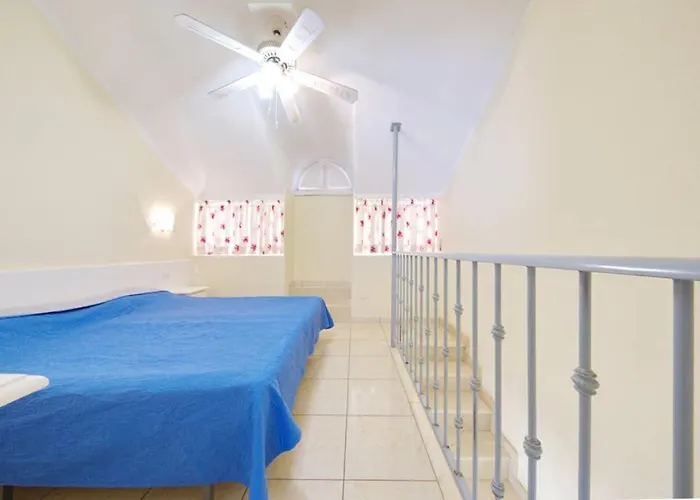 Parque Santiago Ii, Playa De Americas * Playa de las Americas (Tenerife)